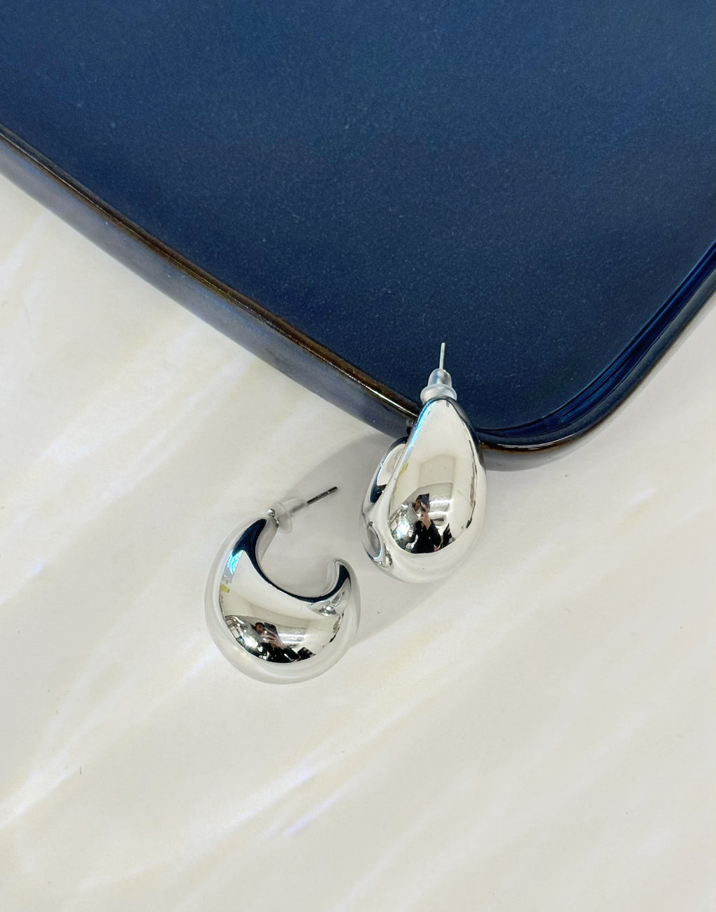 NOVA SILVER EARRINGS image 1