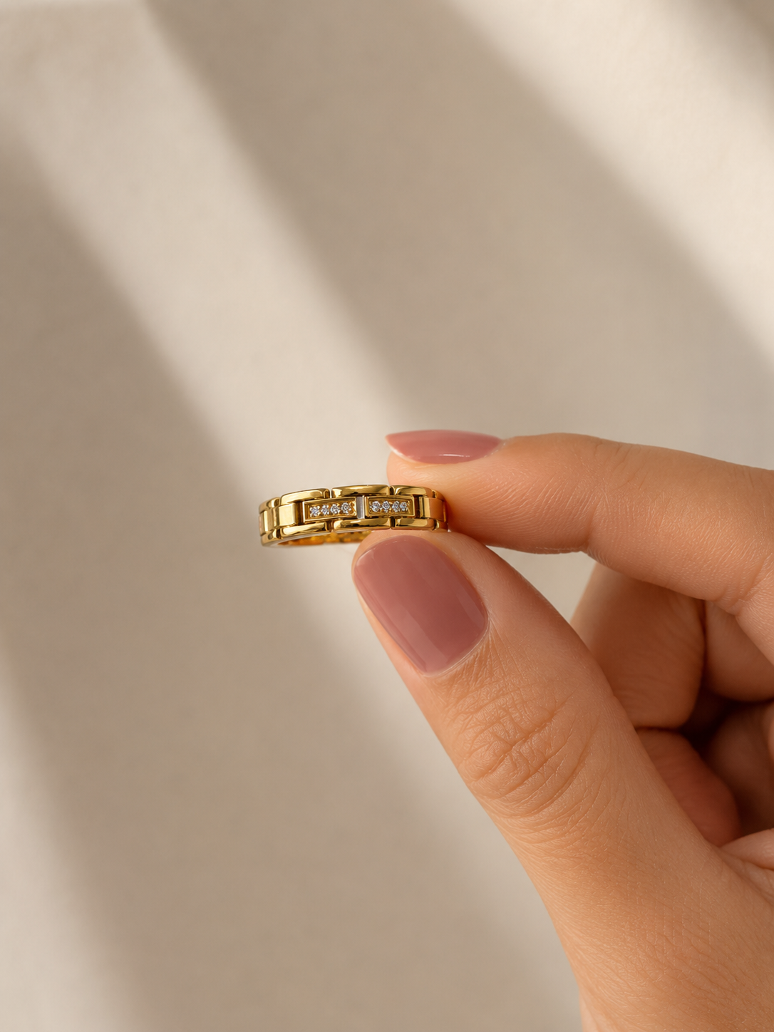 Kaia Band Ring