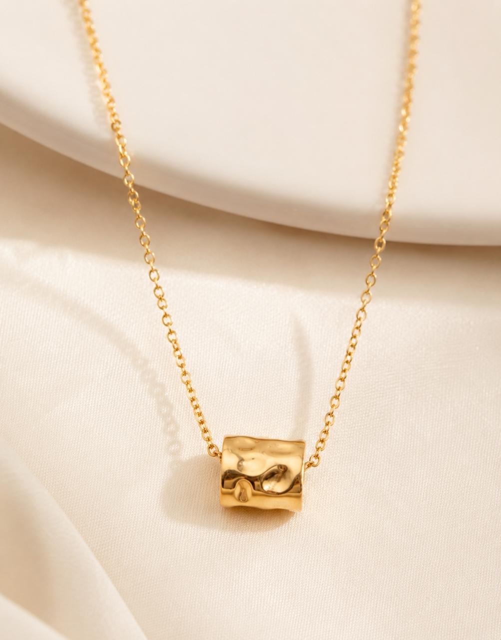 Reed Pendant
