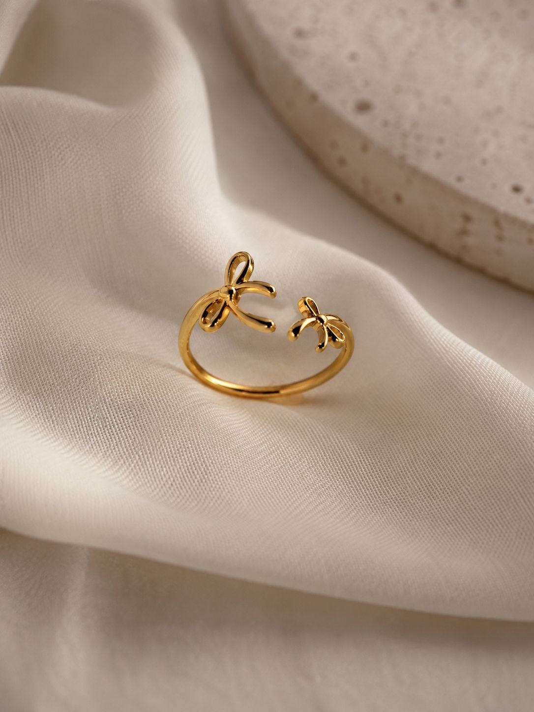 Bow Ring